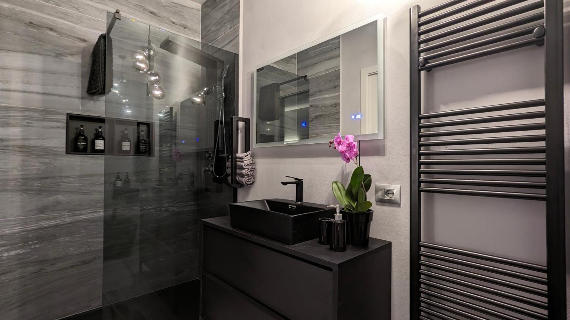 La Via Del Sale Accommodations Holidays Domodossola Exterior foto
